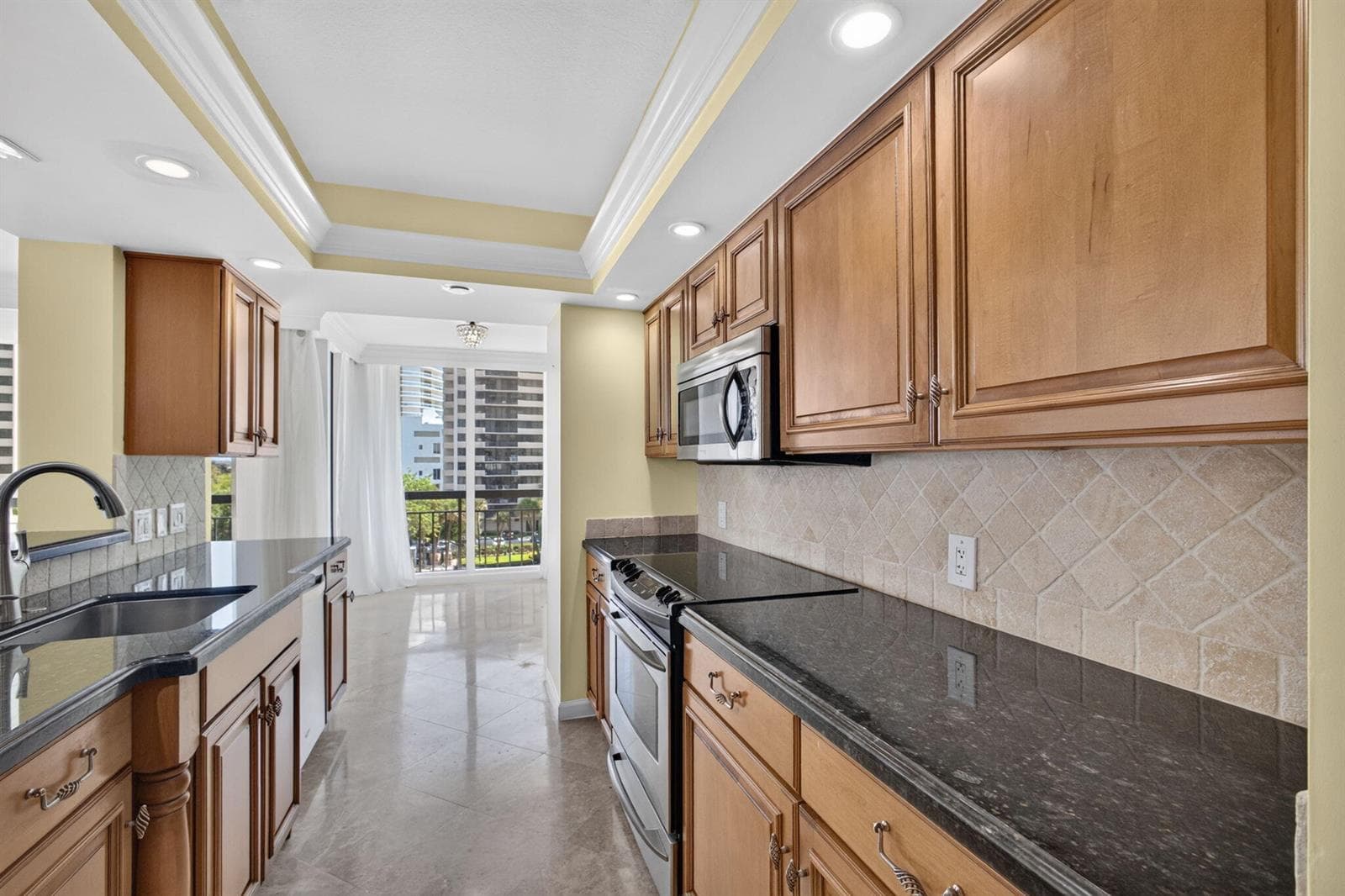 4000 N Ocean Drive 403 photo 22