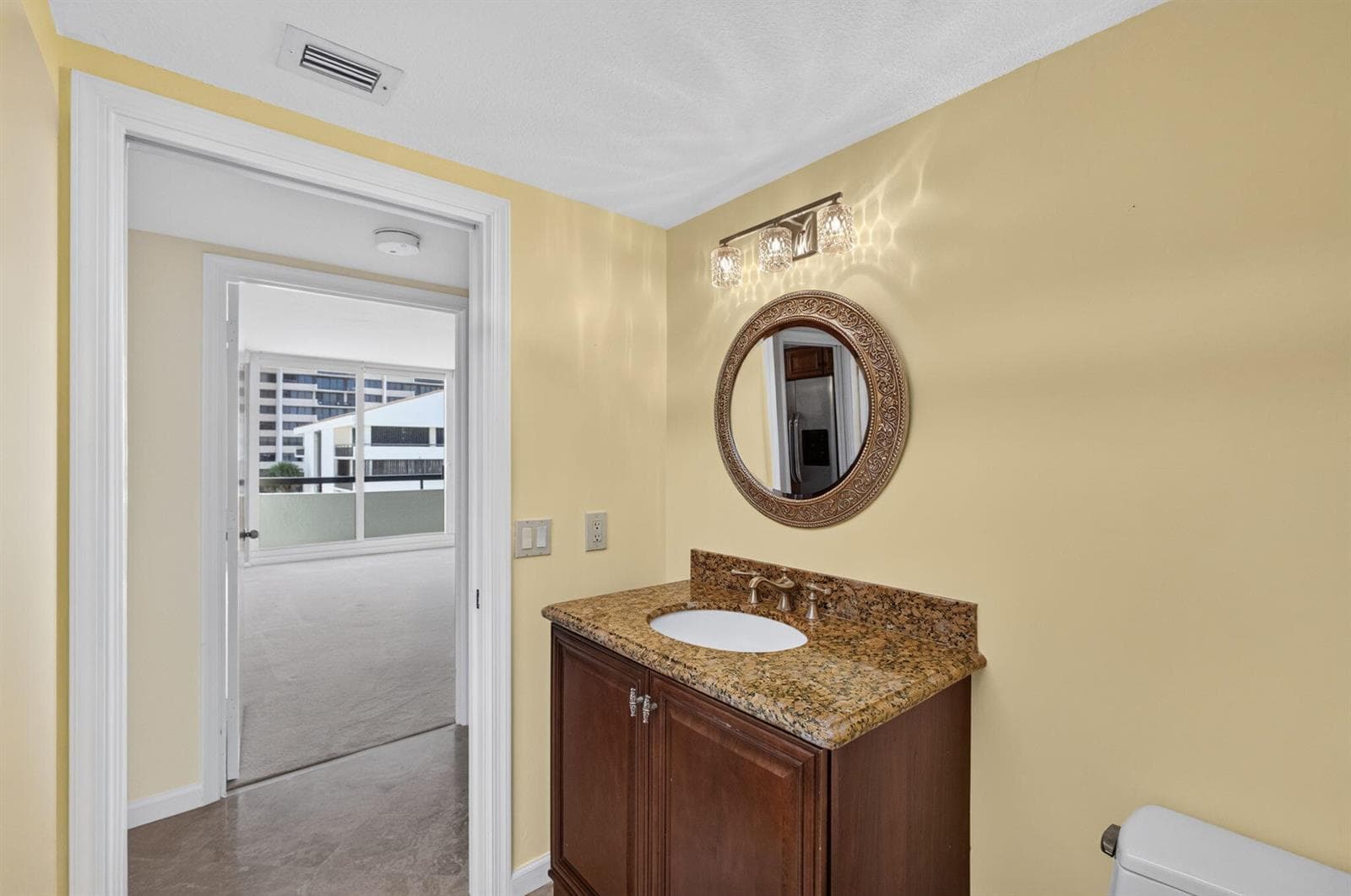 4000 N Ocean Drive 403 photo 25