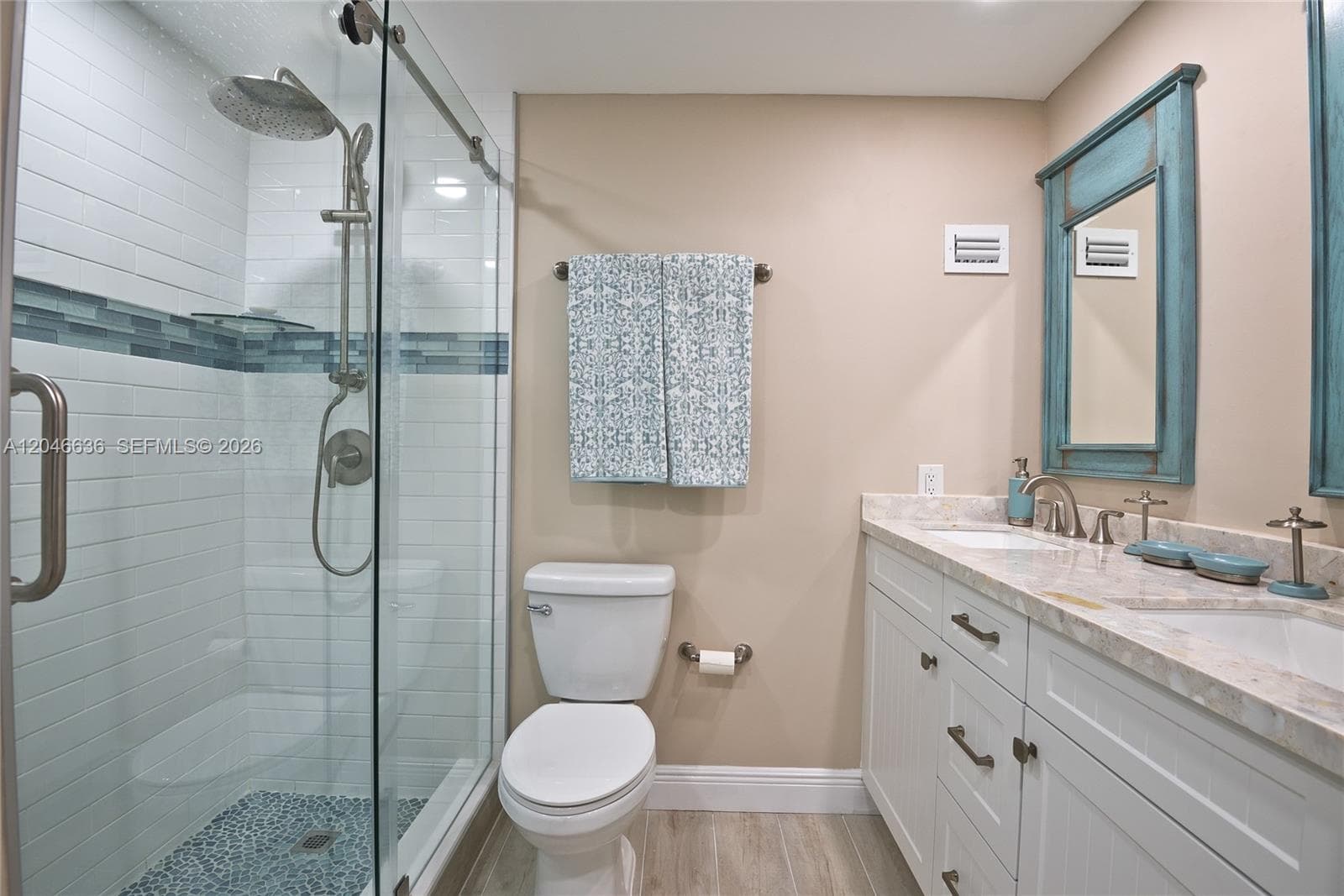 3505 S Ocean Dr 1505 photo 10