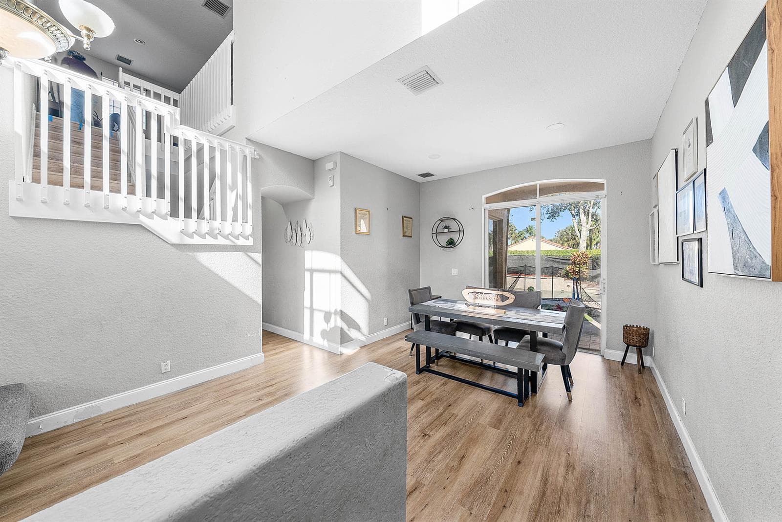5041 Massy Drive photo 9