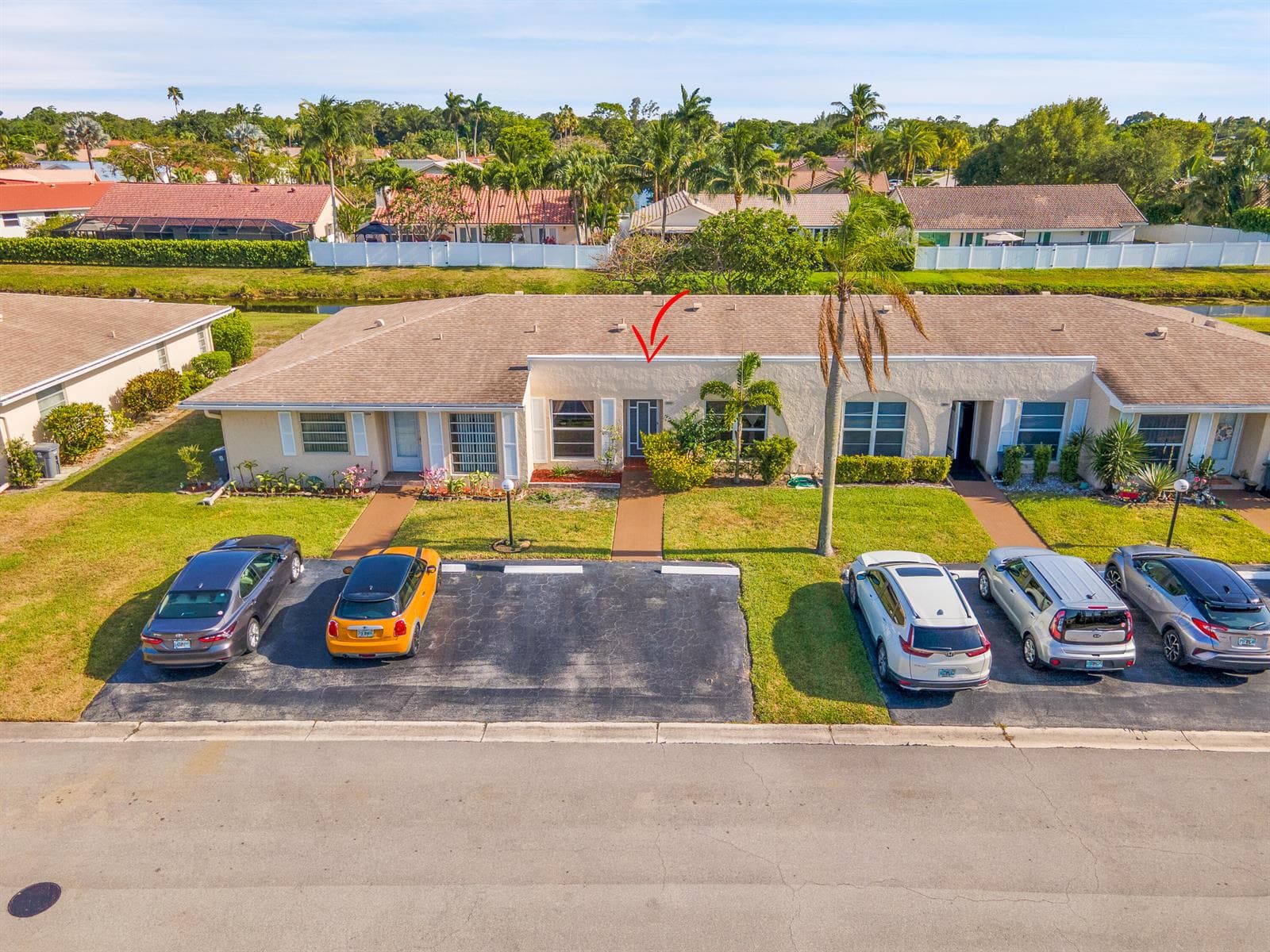 8932 Warwick Drive 419 photo 4