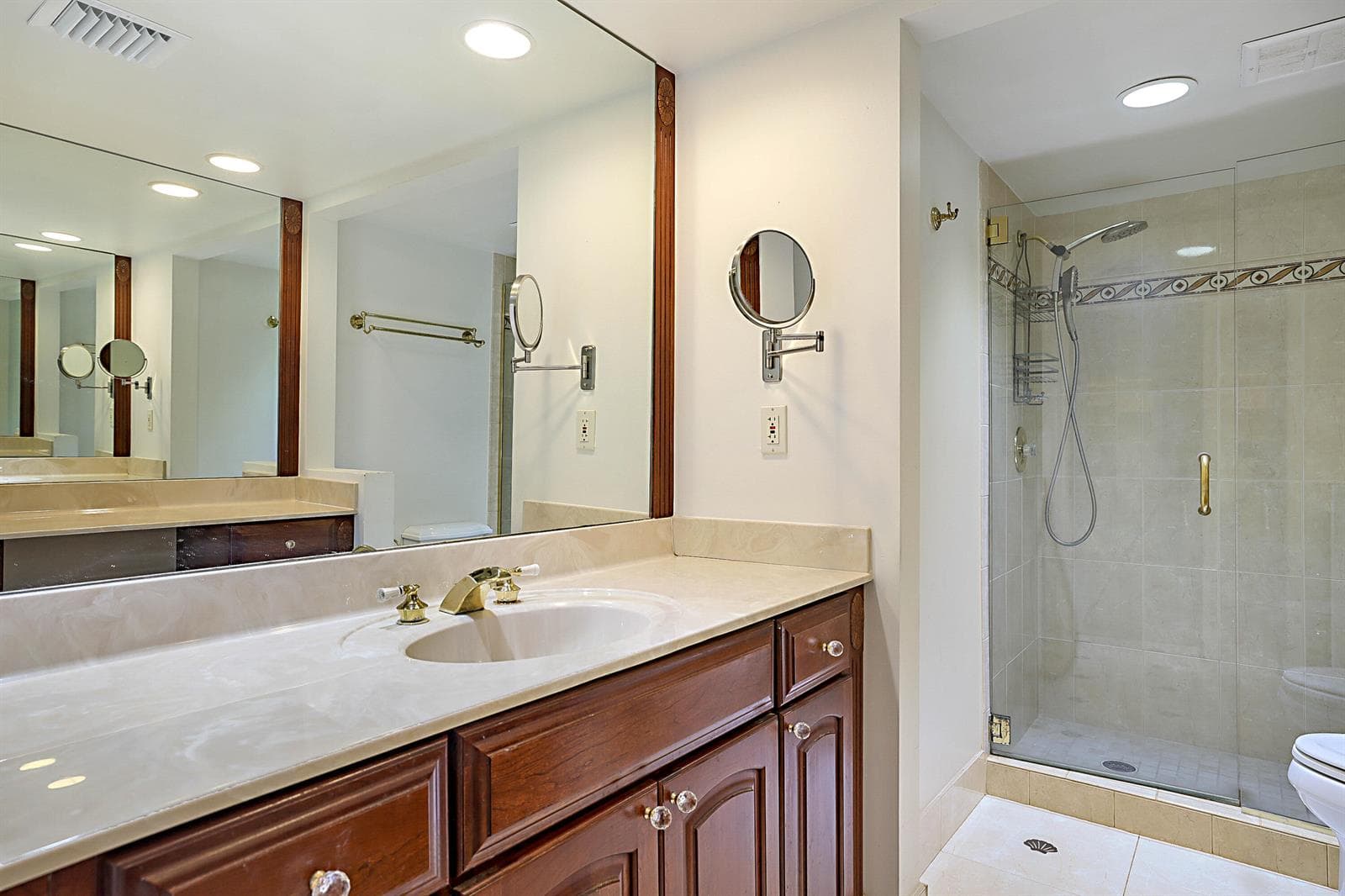 300 Intracoastal Place 204 photo 22