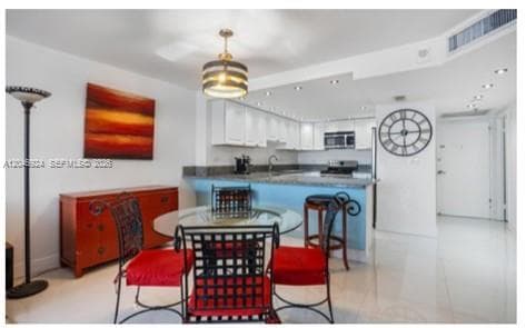 6039 Collins Ave 619 photo 4