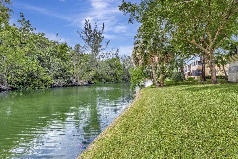 28 Camden B photo 16