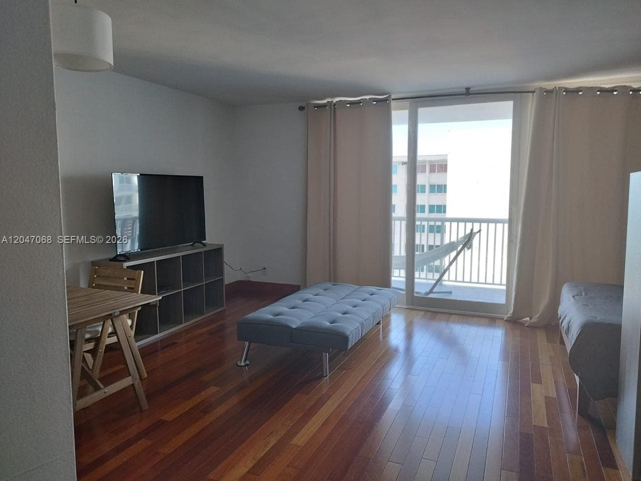5401 Collins Ave 1110 photo 19