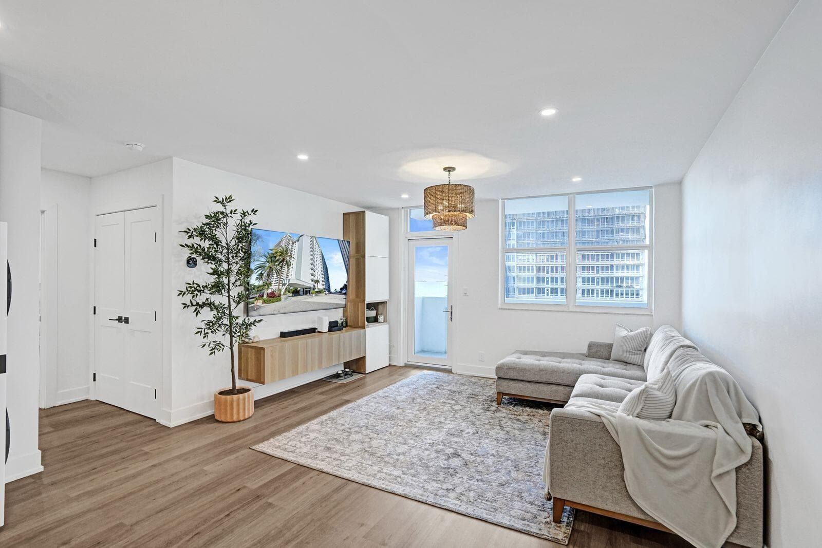 4250 Galt Ocean Drive 9m photo 10