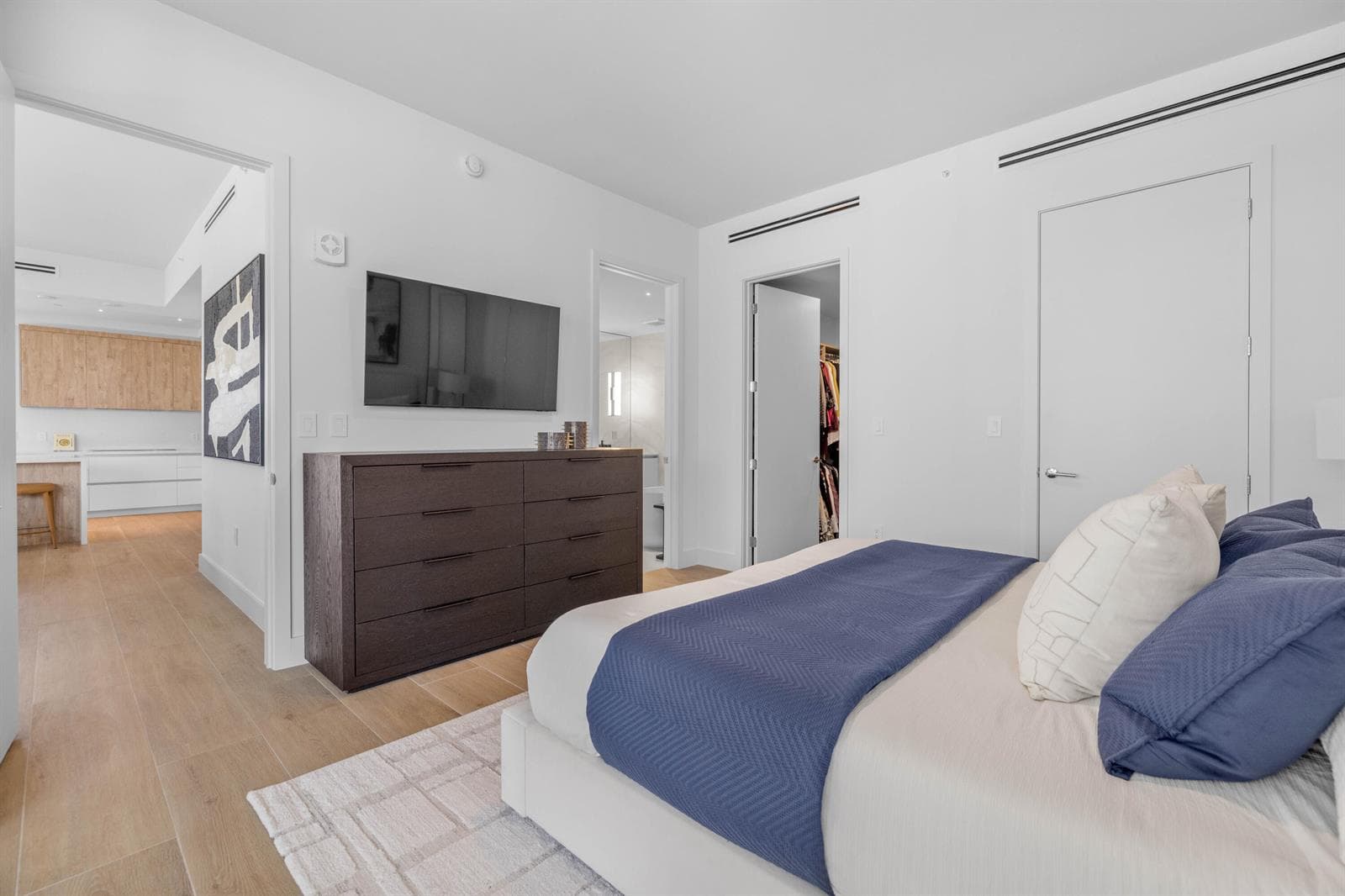 305 Briny Avenue 301 photo 14