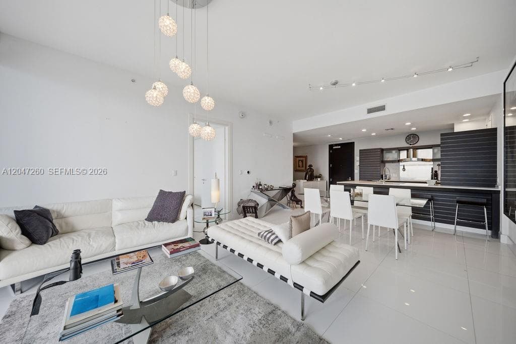 200 Biscayne Boulevard Way 5110 photo 9