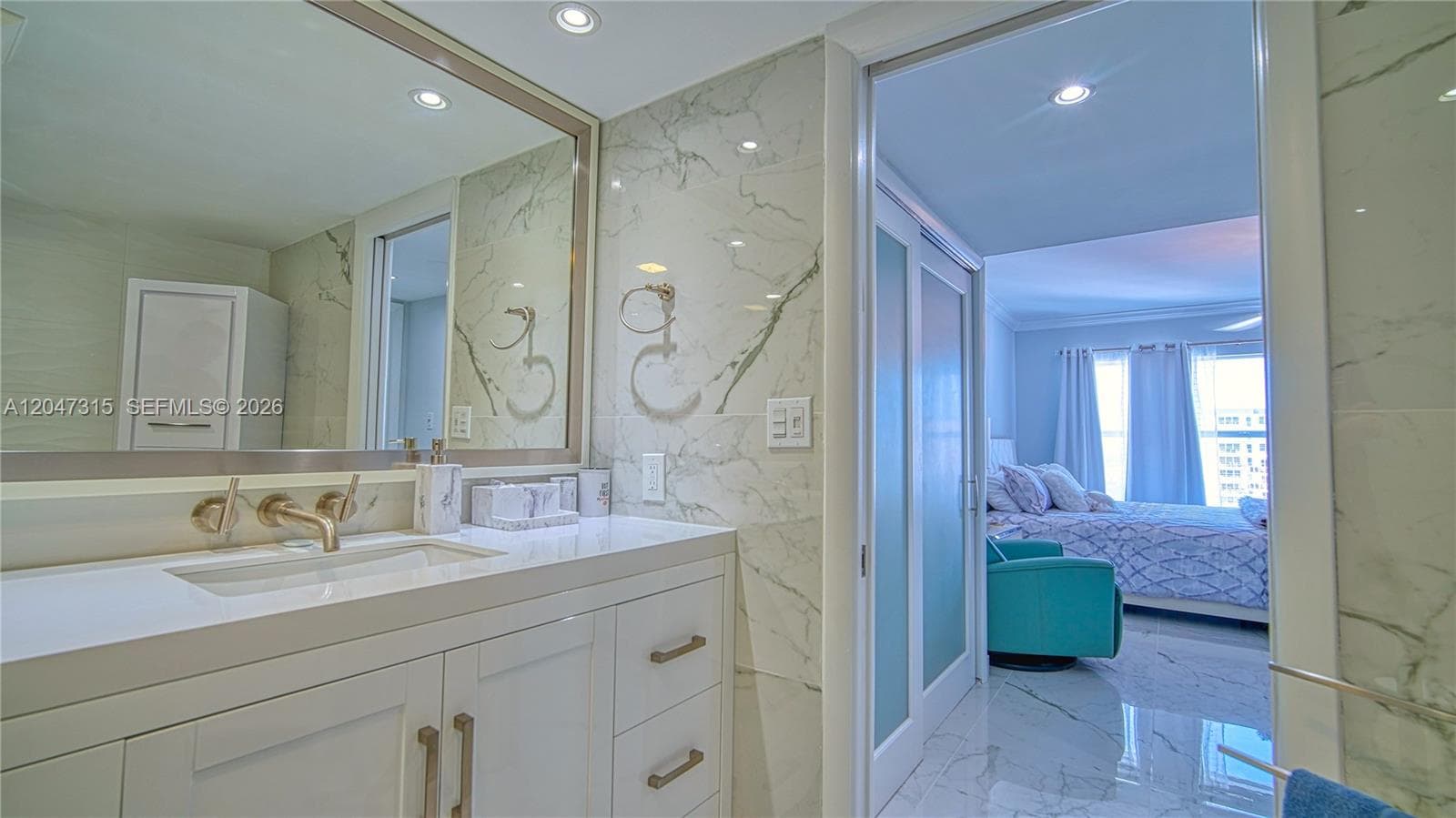3550 Galt Ocean Dr 1808 photo 18