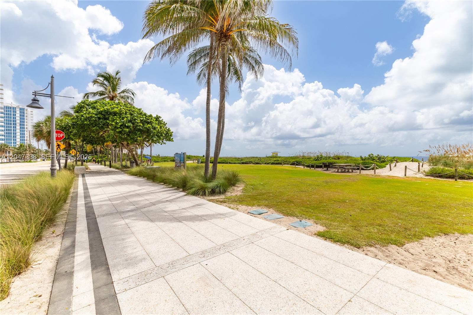 405 N Ocean Blvd 117 photo 23