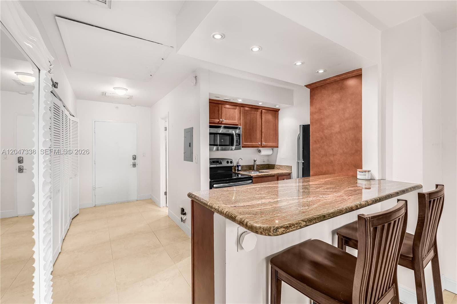 405 N Ocean Blvd 117 photo 8