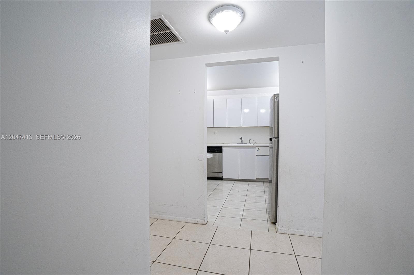 600 Three Islands Blvd 316 photo 3