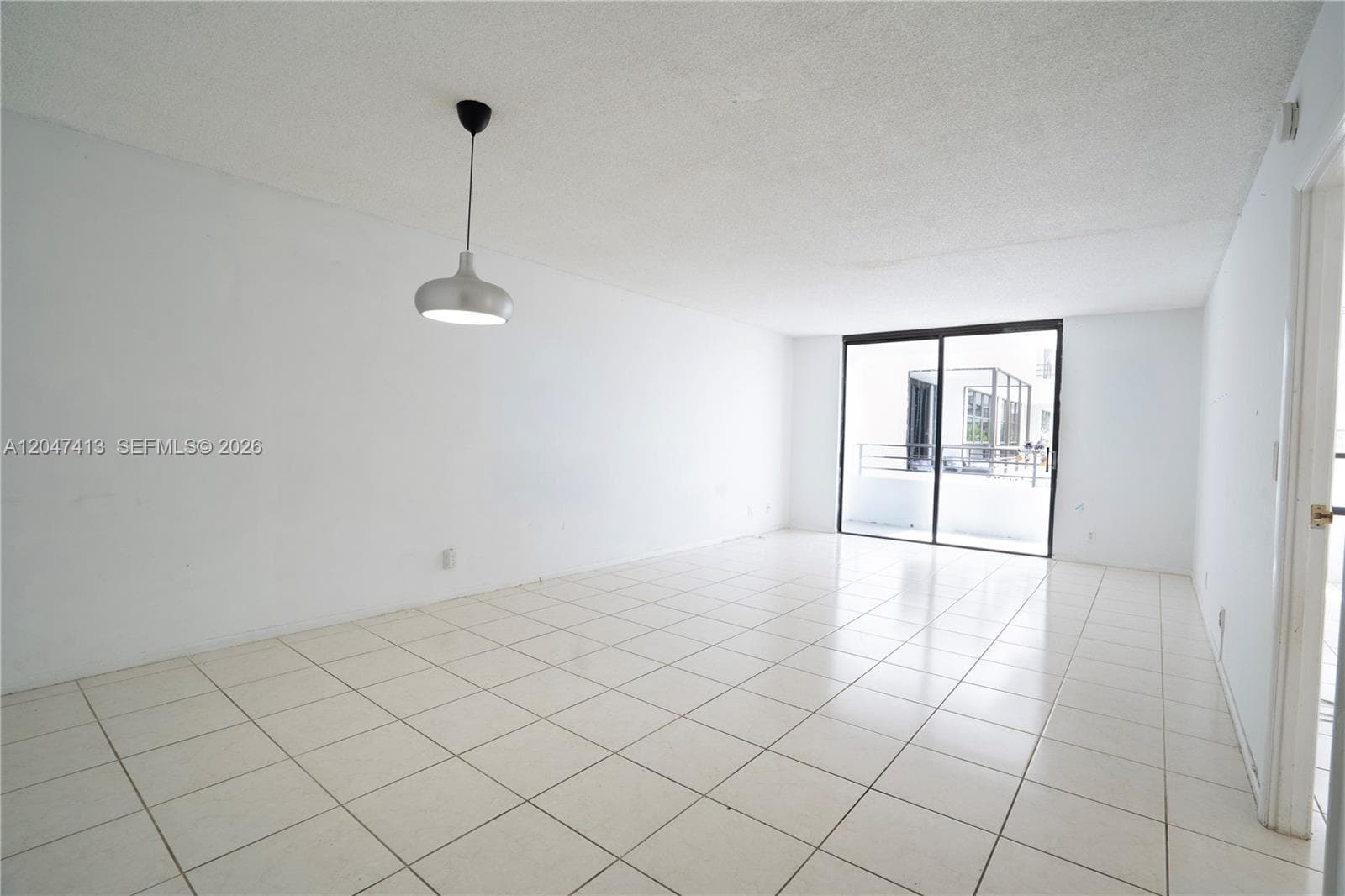 600 Three Islands Blvd 316 photo 4
