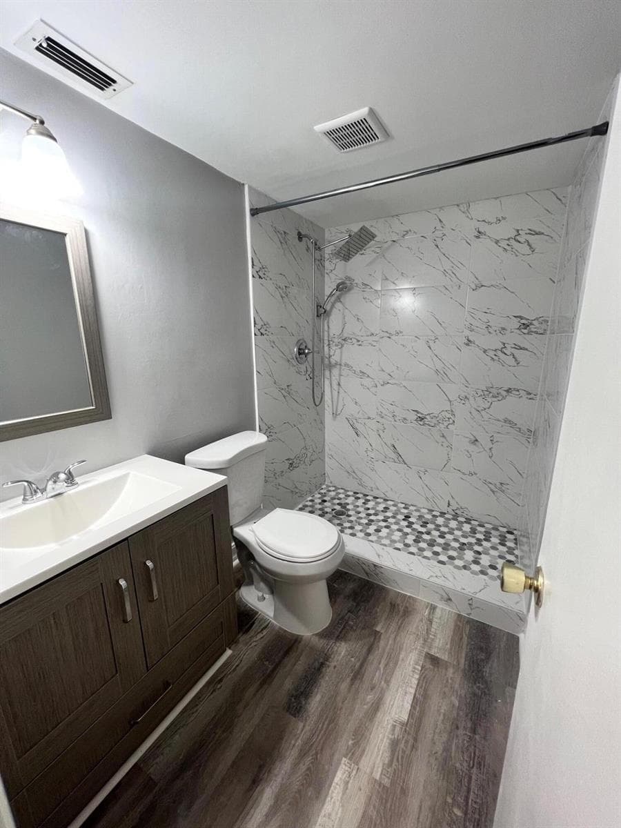 1340 NE 28th Avenue 243 photo 1