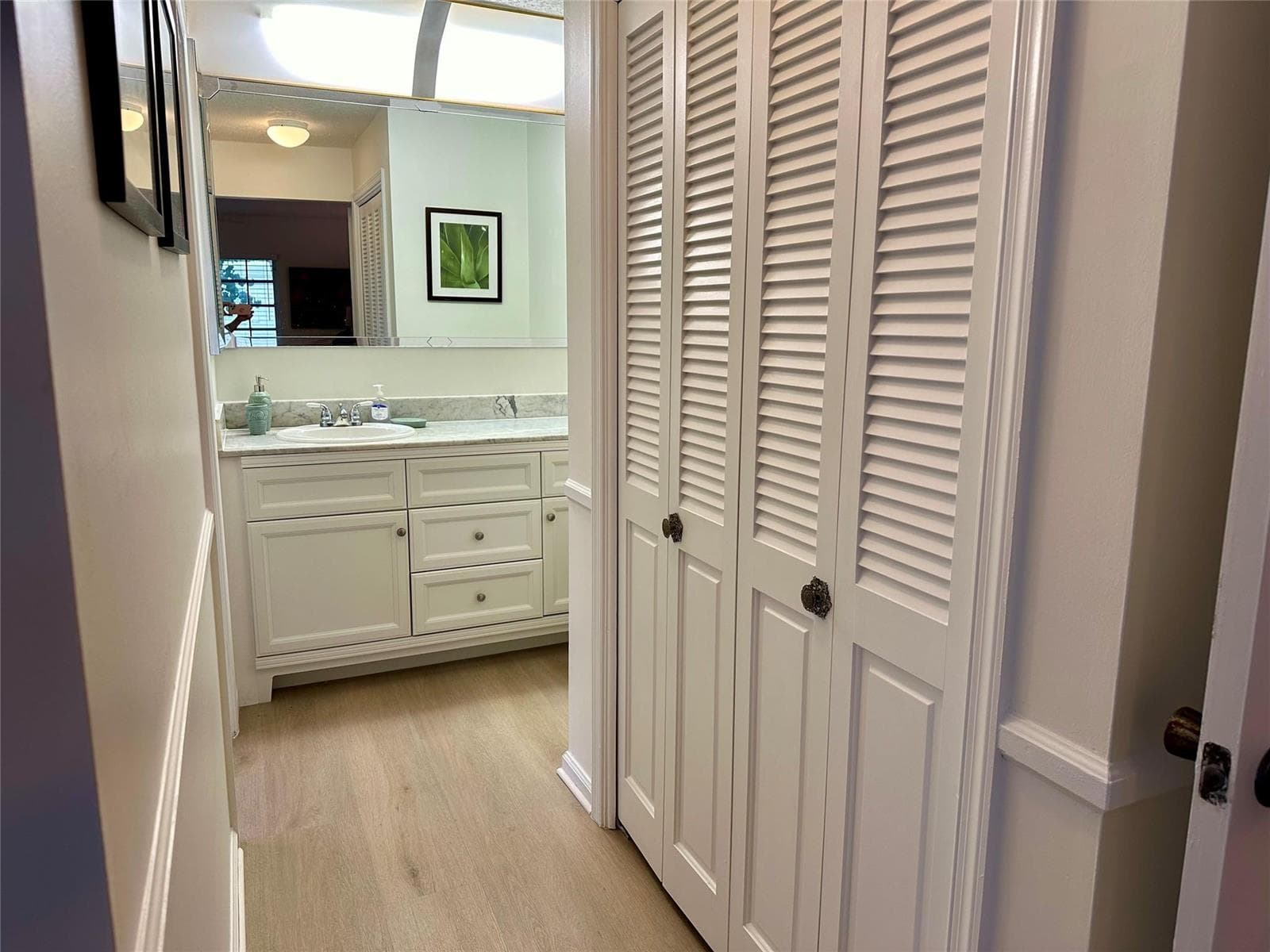 6449 Bay Club Drive 3 photo 14