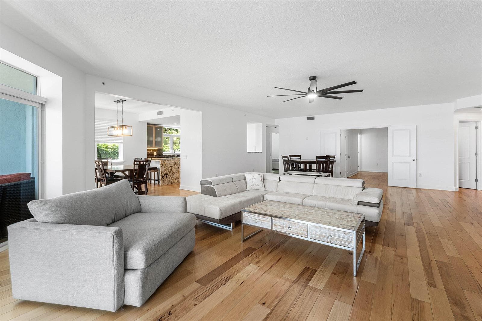 309 E Ocean Avenue 103 photo 21