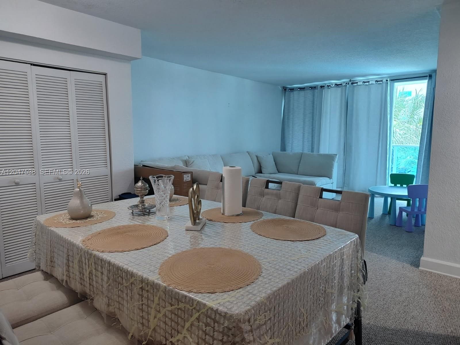 7501 E Treasure Dr 5J photo 10