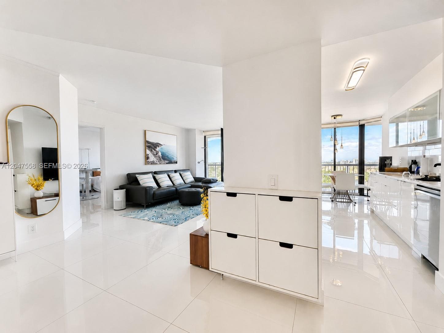 3640 Yacht Club Dr 1903 photo 14