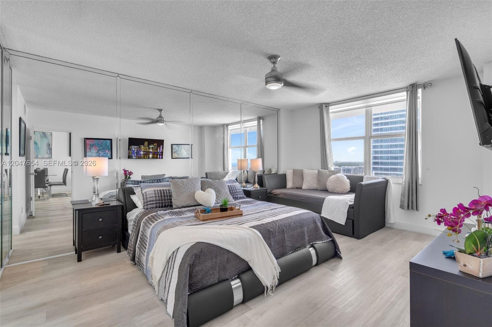 3725 S Ocean Dr PH03 photo 16