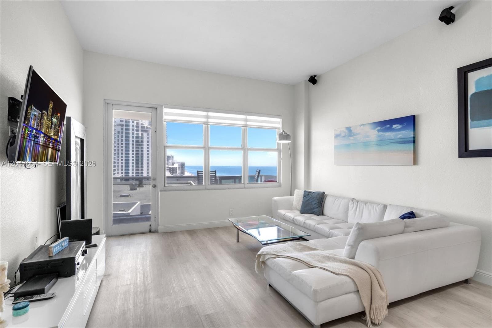 3725 S Ocean Dr PH03 photo 7