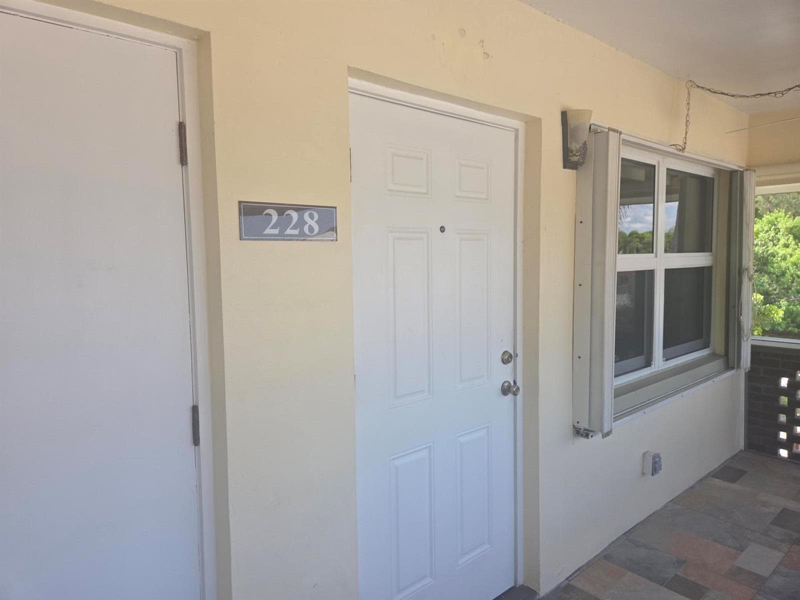1340 NE 28th Avenue 228 photo 13