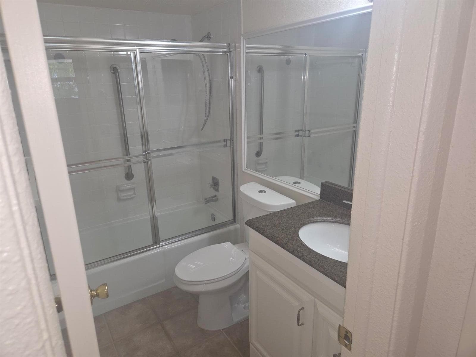 1340 NE 28th Avenue 228 photo 17