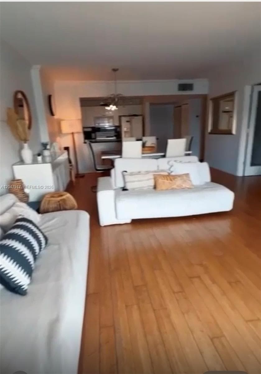2301 Collins Ave 833 photo 10