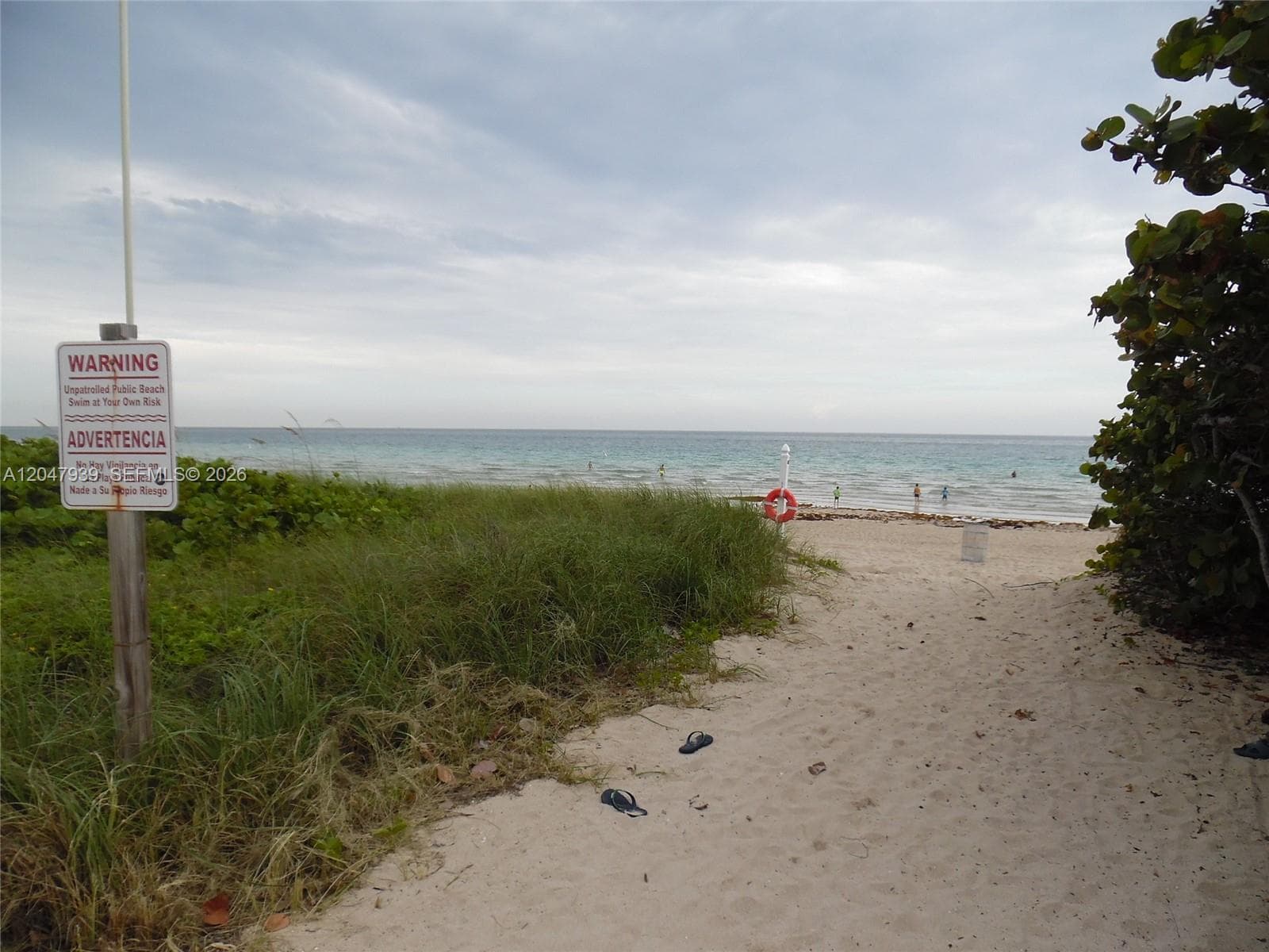 8911 Collins Ave 1102 photo 2
