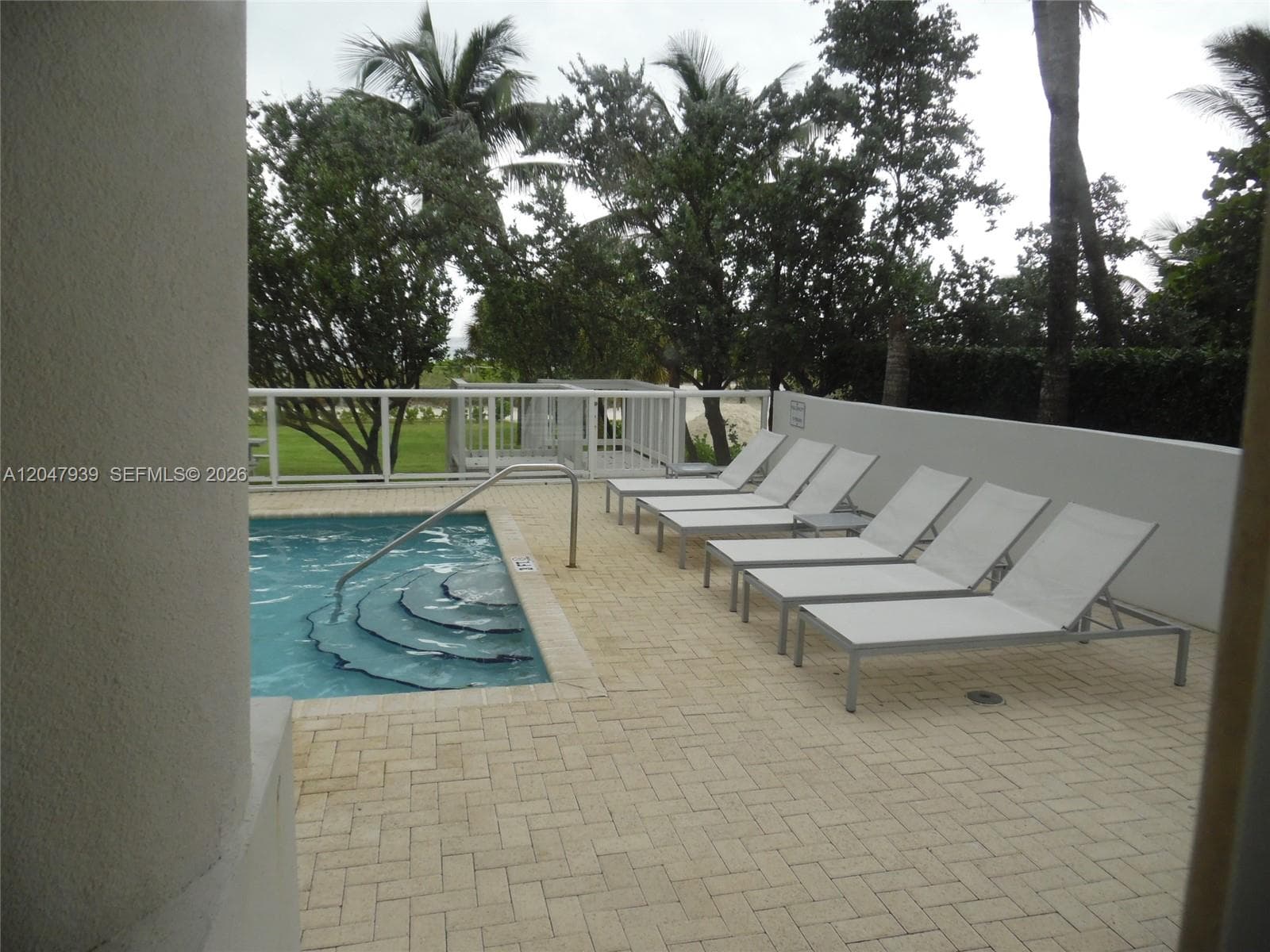 8911 Collins Ave 1102 photo 22