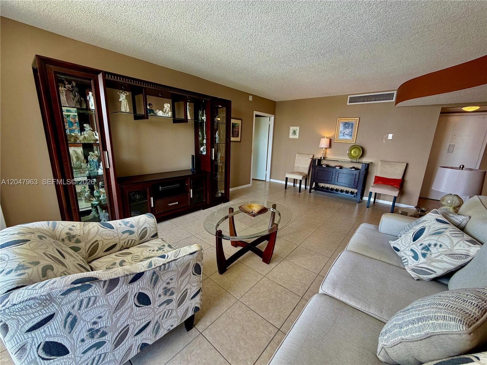 100 Golden Isles Dr 901 photo 21