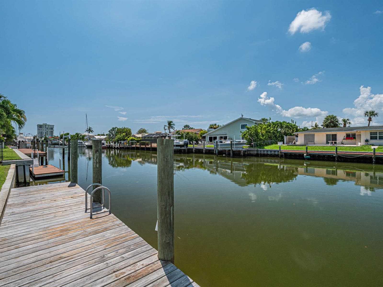 255 Marina Drive photo 12