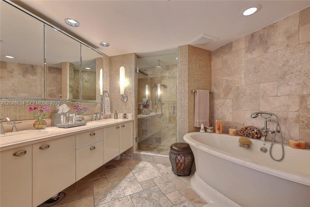 333 Las Olas Way 2101 photo 17