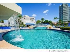 19707 Turnberry Way 16C photo 3