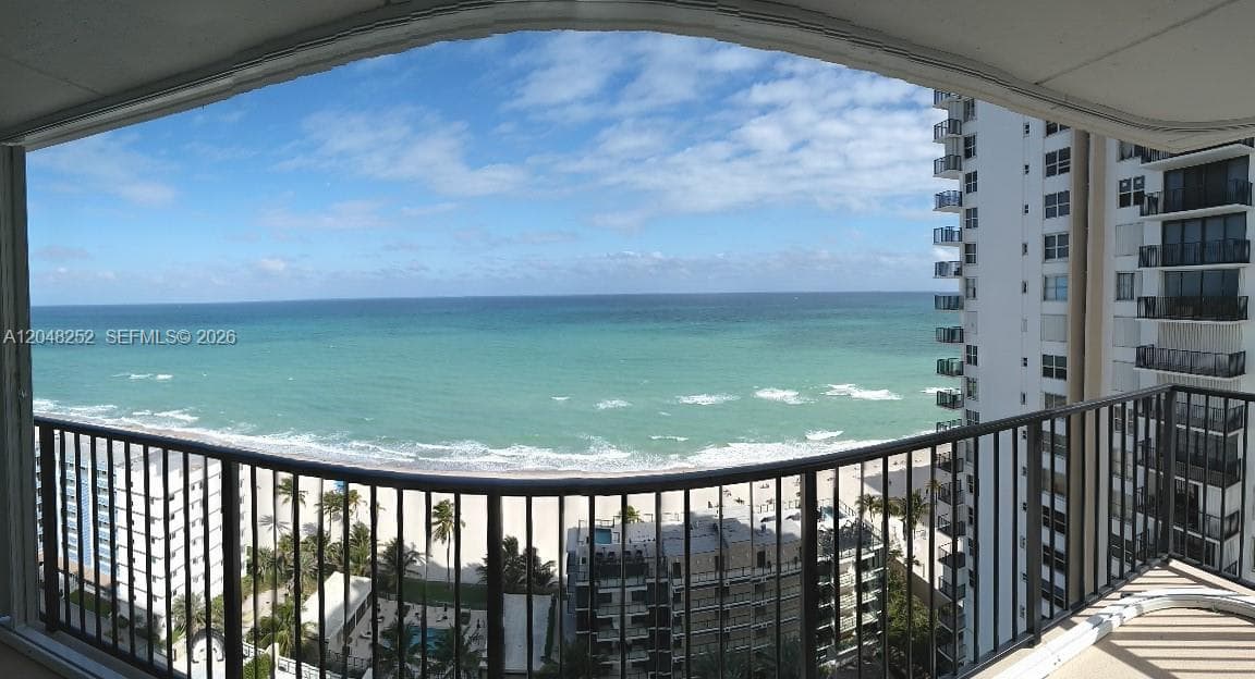 2101 S Ocean Dr 2001 photo 14