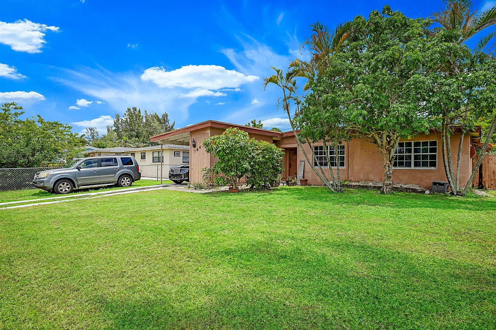 764 Camellia Drive photo 7