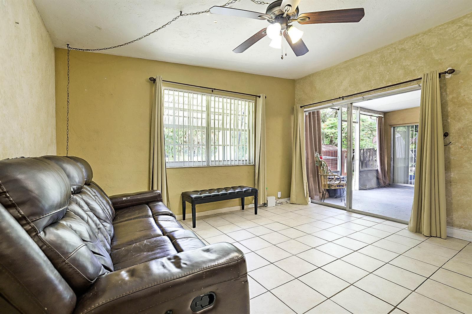 764 Camellia Drive photo 9