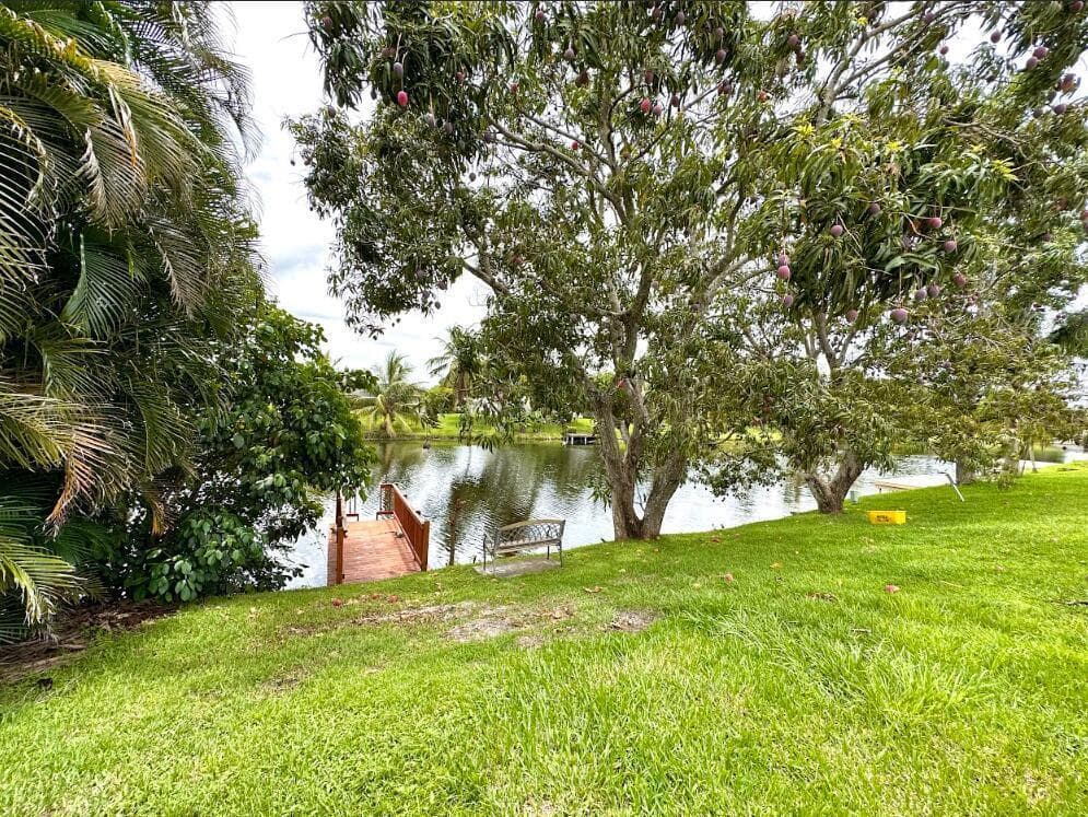 1292 Essex Drive photo 23