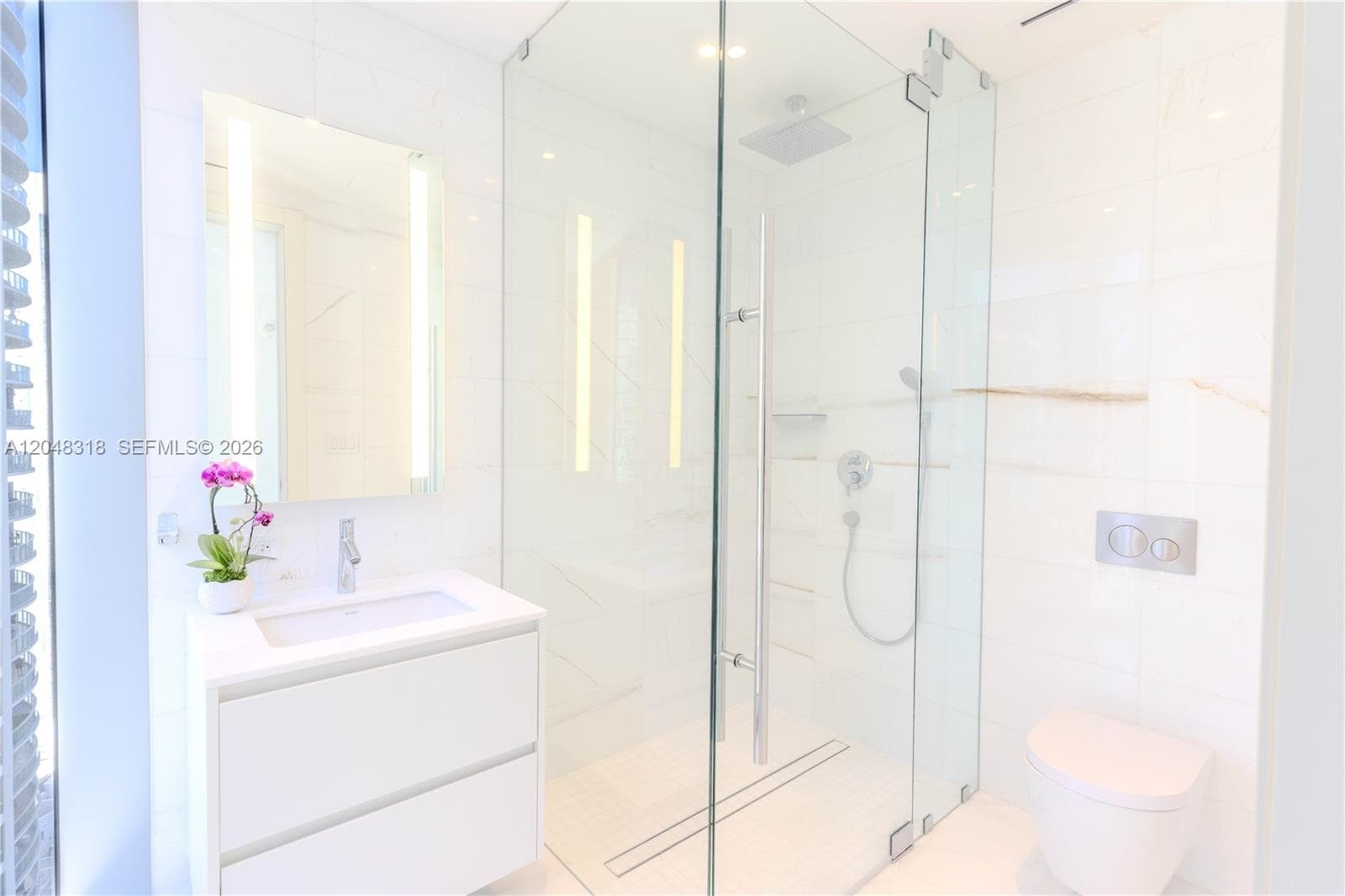 300 Biscayne Boulevard Way 2702E photo 20
