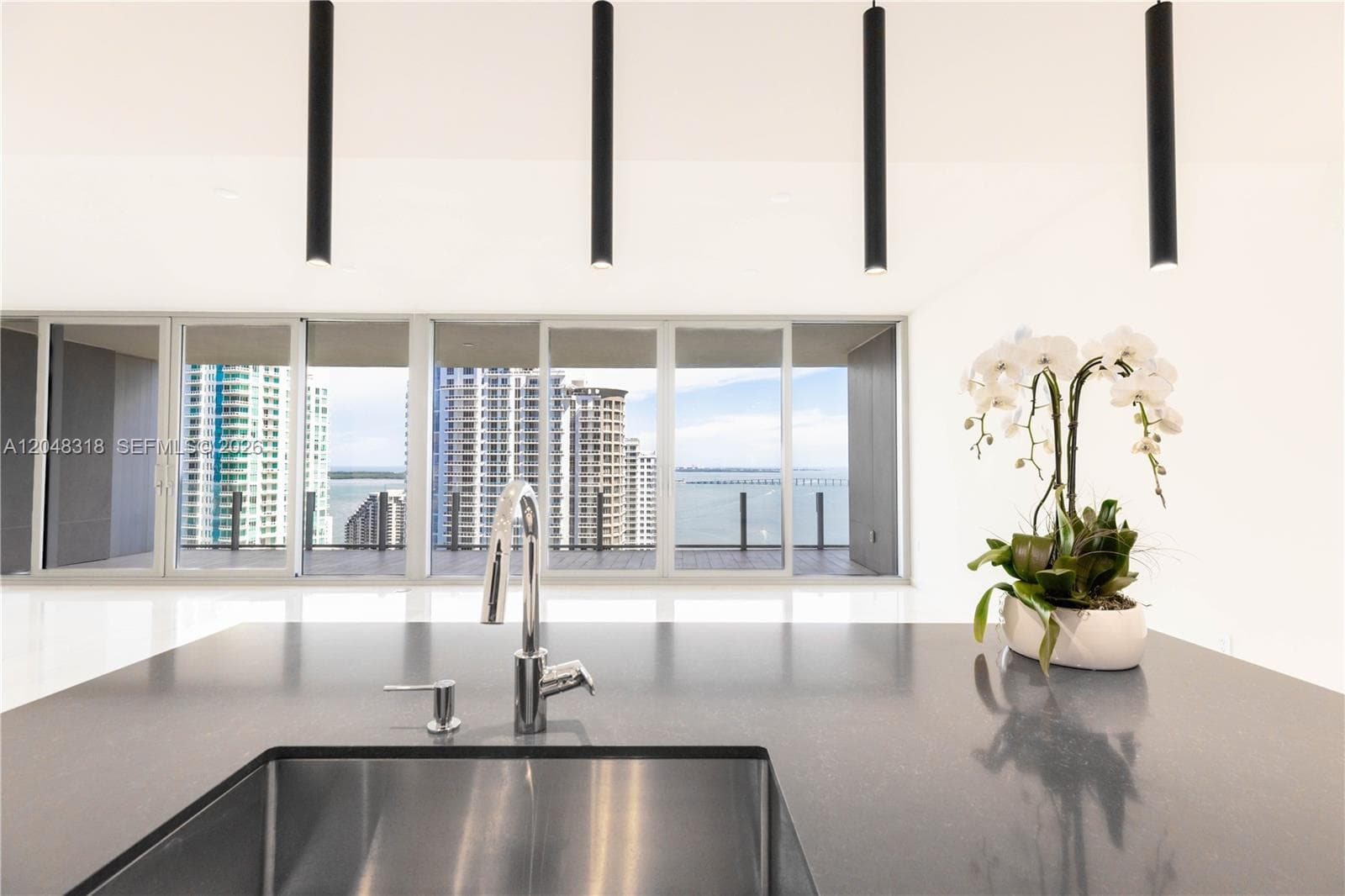 300 Biscayne Boulevard Way 2702E photo 11