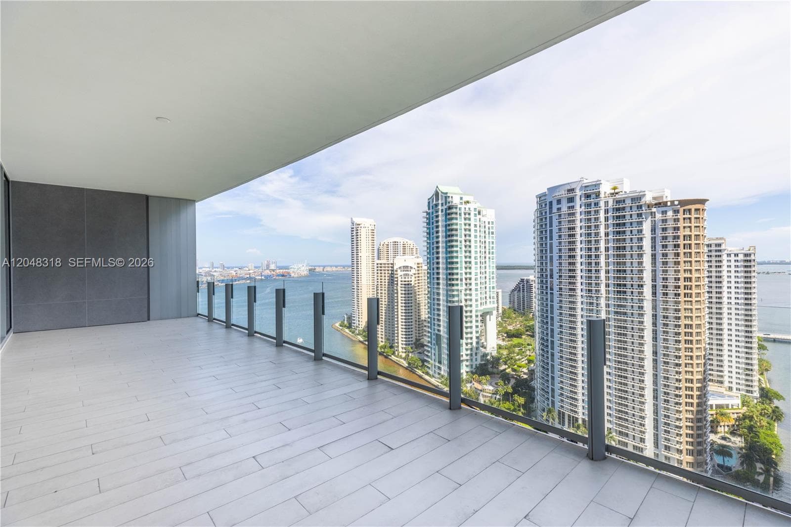 300 Biscayne Boulevard Way 2702E photo 4