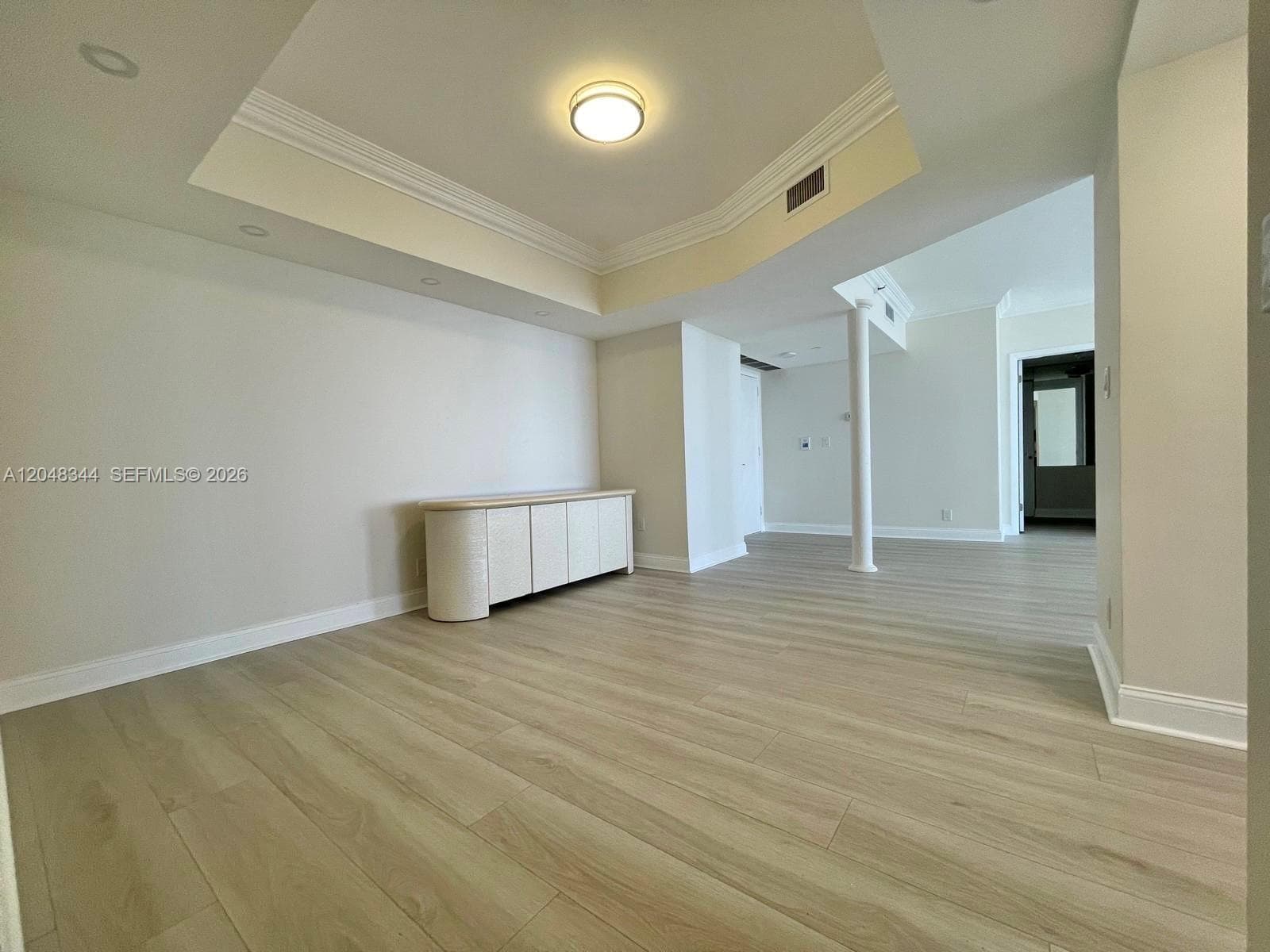 20281 E Country Club Dr 2104 photo 15