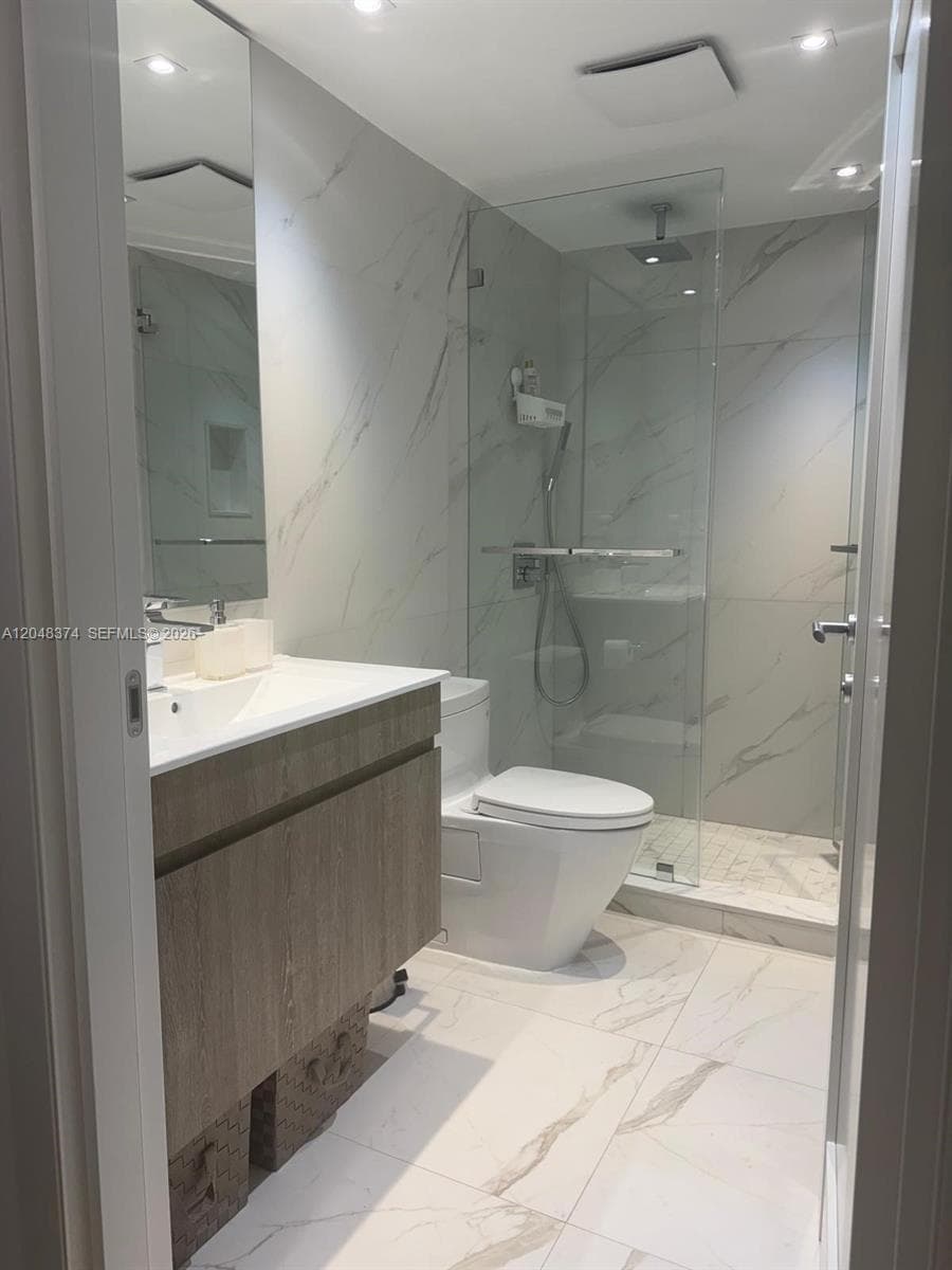 10275 Collins Ave 333 photo 17