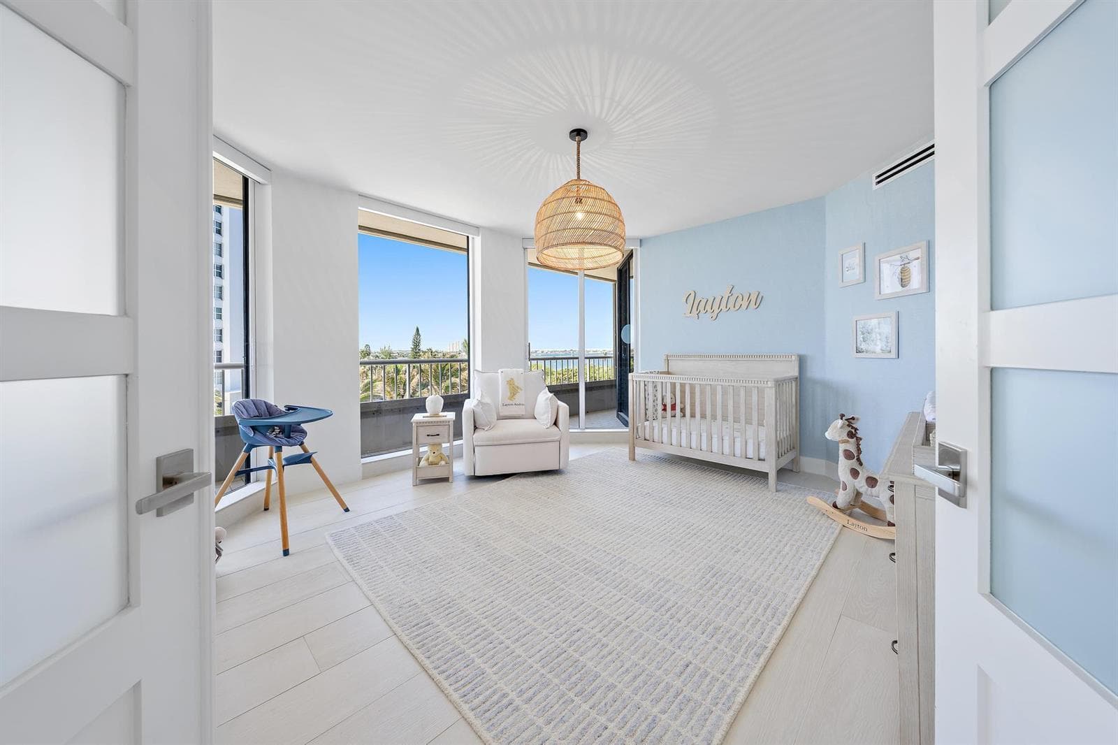 5250 N Ocean Drive 5s photo 12