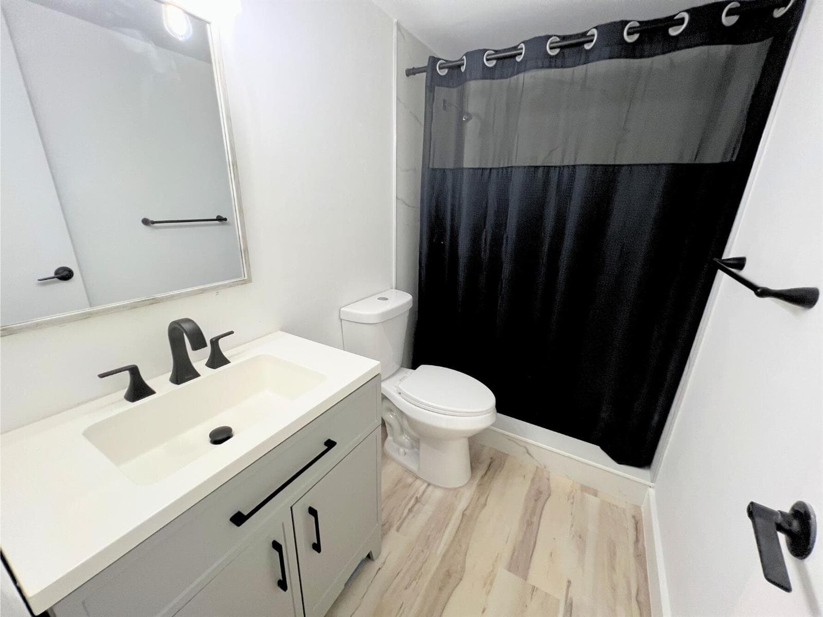 463 Lake Frances Drive 463 photo 14