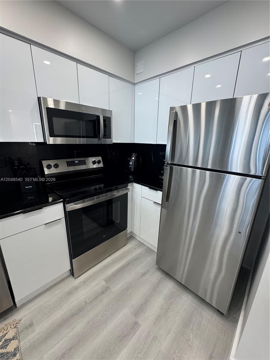 2501 S Ocean Dr PH05 photo 10