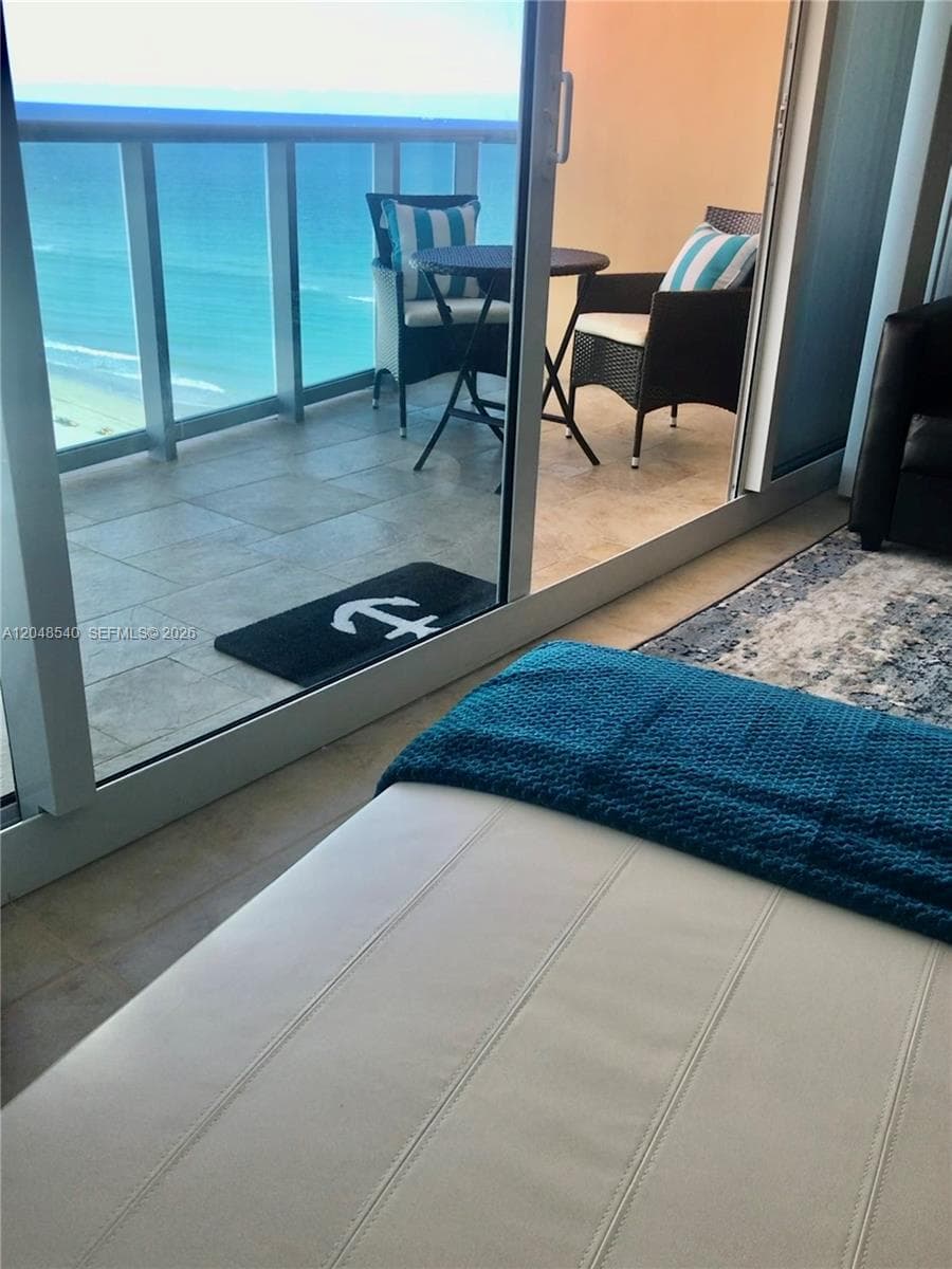 2501 S Ocean Dr PH05 photo 15
