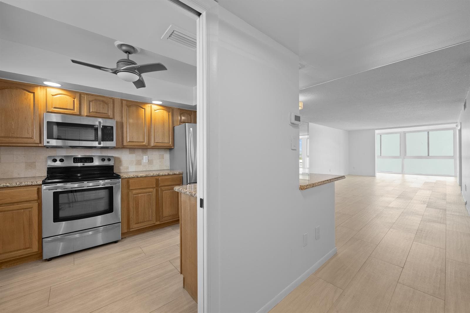 3100 NE 49th Street 1109 photo 9
