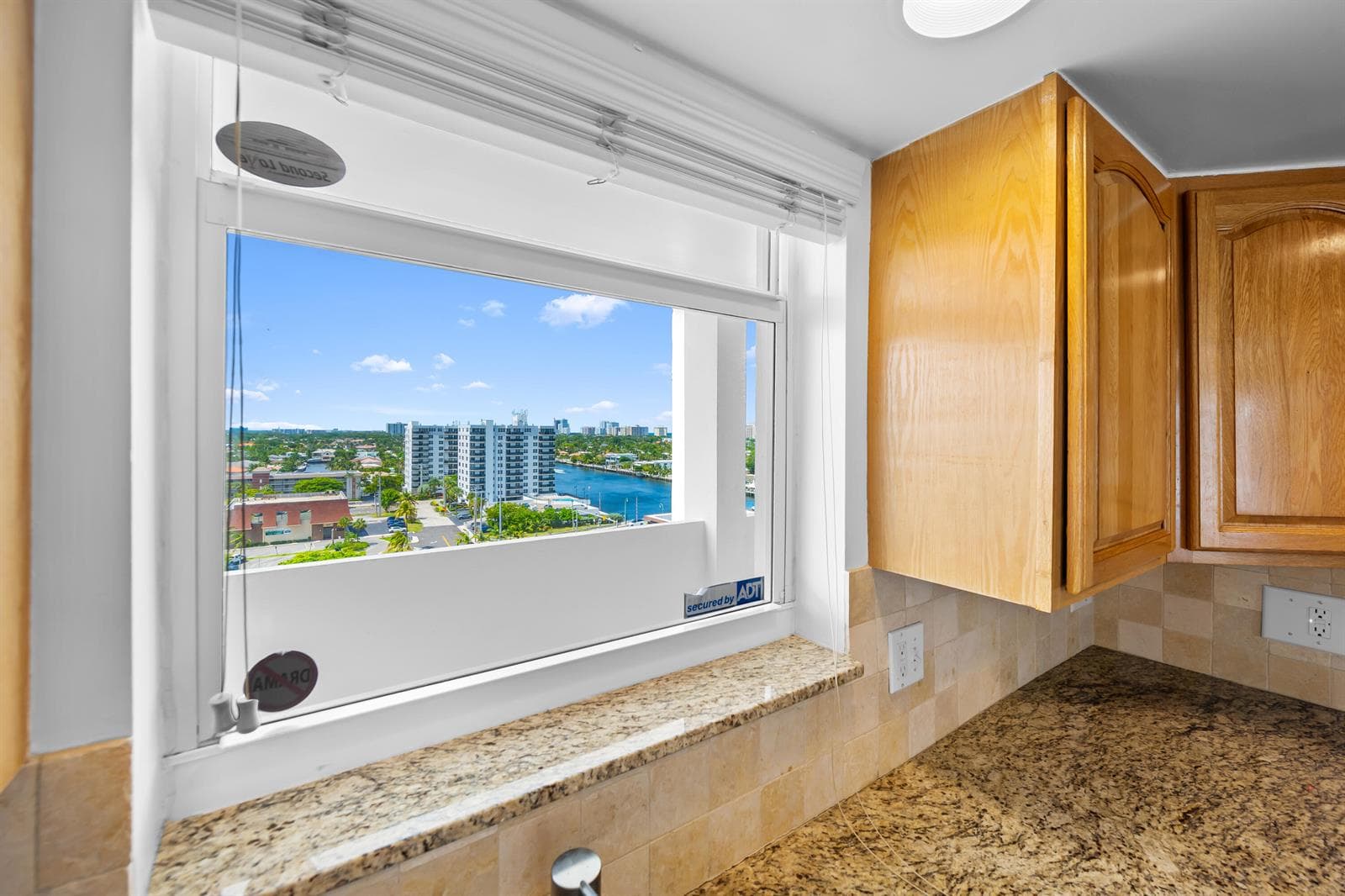 3100 NE 49th Street 1109 photo 11