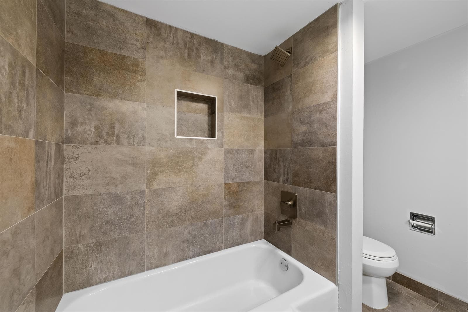 3100 NE 49th Street 1109 photo 19