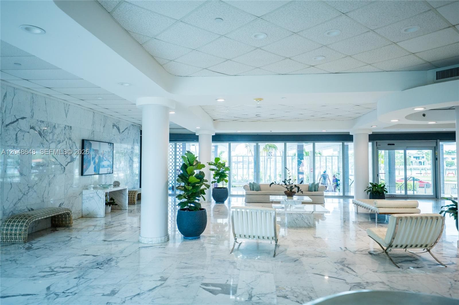 5055 Collins Ave 14H photo 3